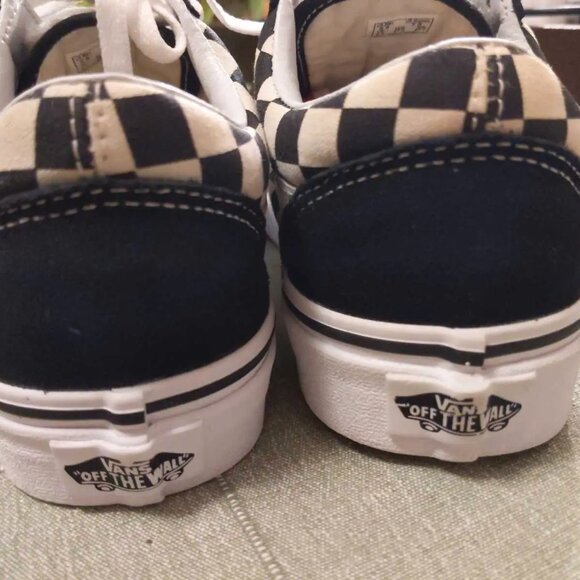 Unisex Vans Old Skool Checkerboard Skate Shoe - Size 7W 5.5M - Picture 3 of 5